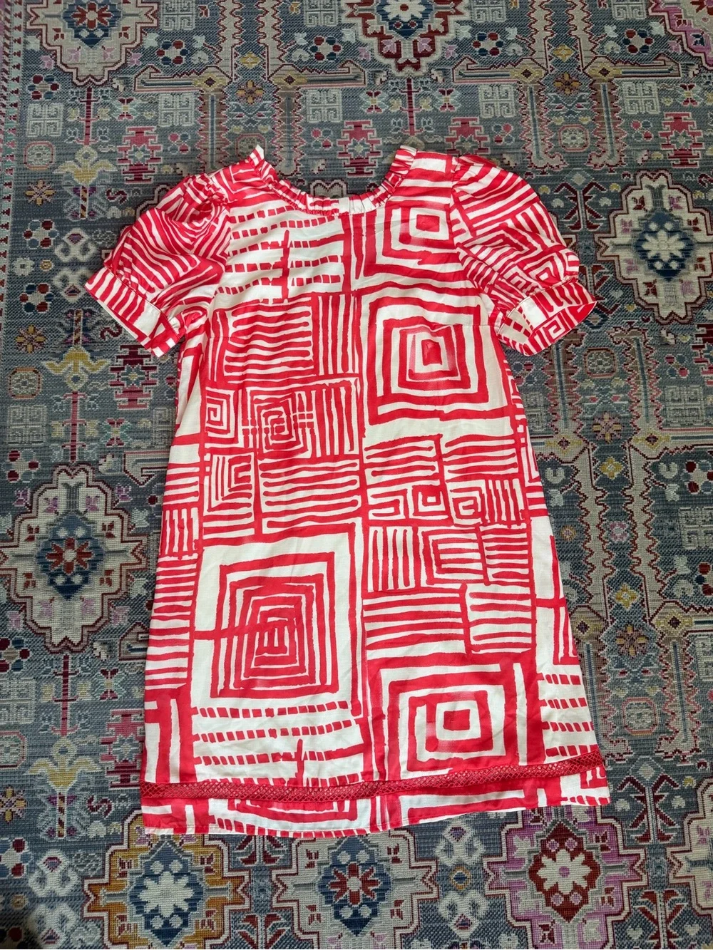 Joy Joy Red and White Geometric Puff-Sleeve Shift Dress